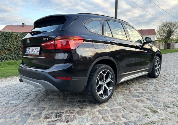 BMW X1 cena 69900 przebieg: 93000, rok produkcji 2015 z Wyszogród małe 191